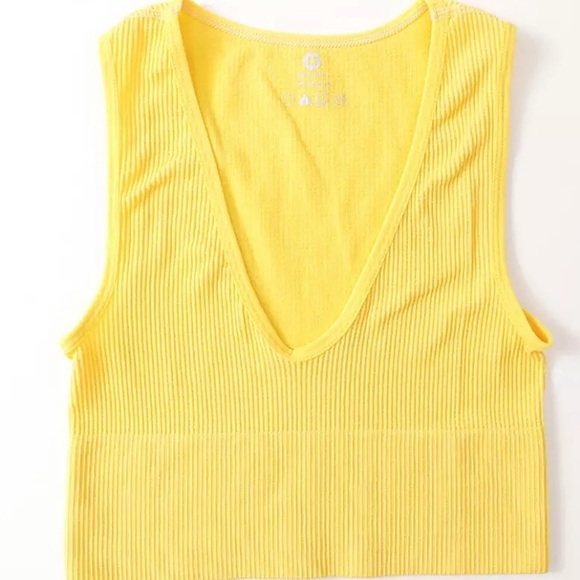 FREE Yellow ribbed tank - Picture 2 of 5